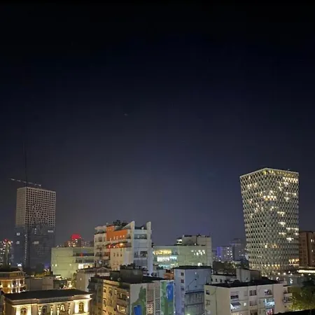 As 2 City Center アパート ティラナ